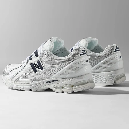 New Balance : comment une marque "de vieux" est devenue la plus désirée